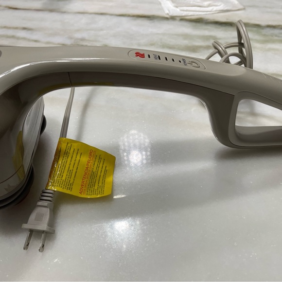 NWOT Homedics muscle massager with heat programmer feature. - Picture 8 of 8